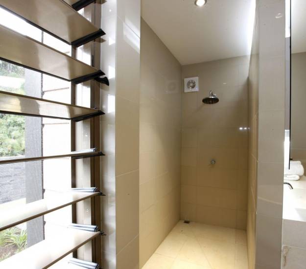 The Terrraces bathroom